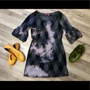 ISLE Apparel Unique + Cozy Gray & Black Tunic/Top